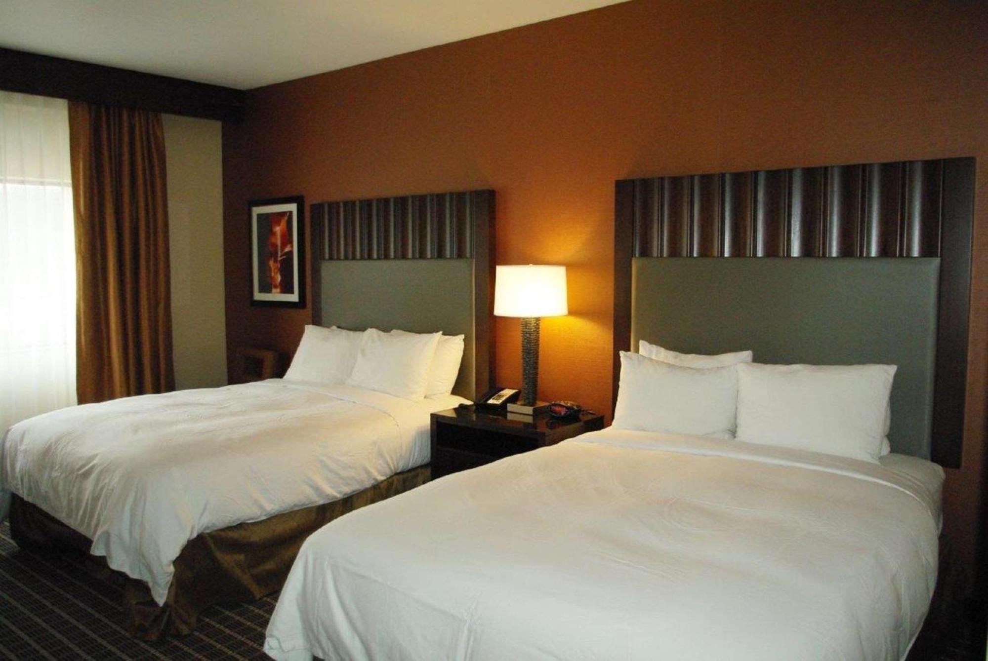 Doubletree By Hilton Hotel Flagstaff Extérieur photo