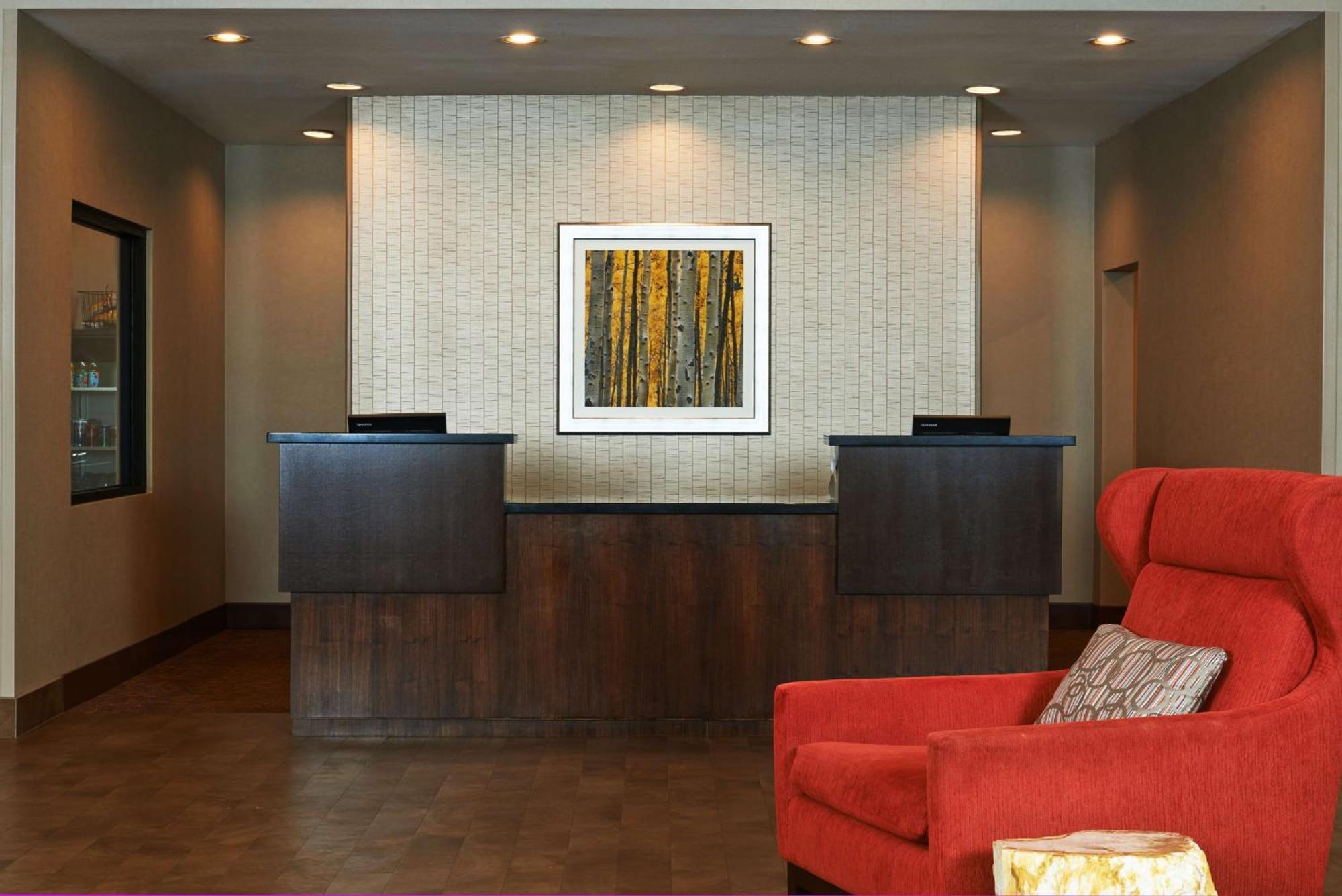 Doubletree By Hilton Hotel Flagstaff Extérieur photo